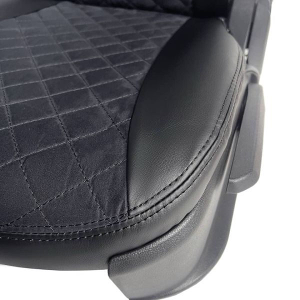 Чехлы Алькантара на Chevrolet Cruze 2009-2015 г.в.