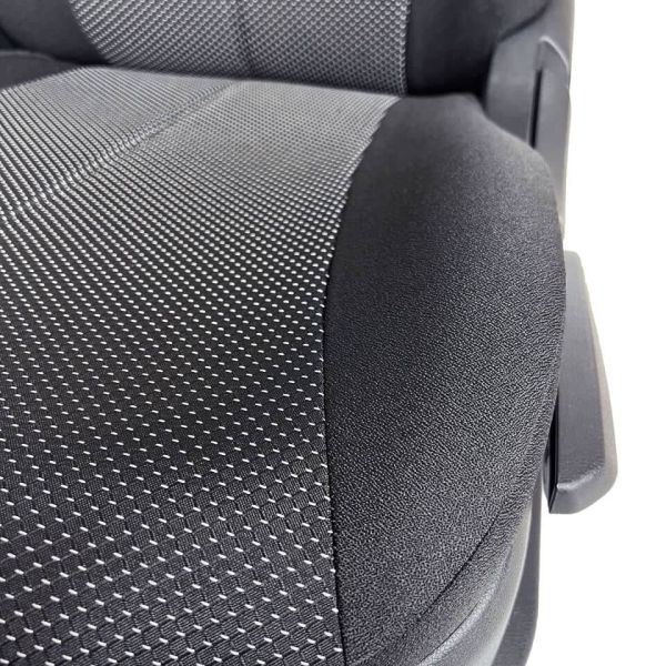 Чехлы из Жаккарда на Haval Jolion